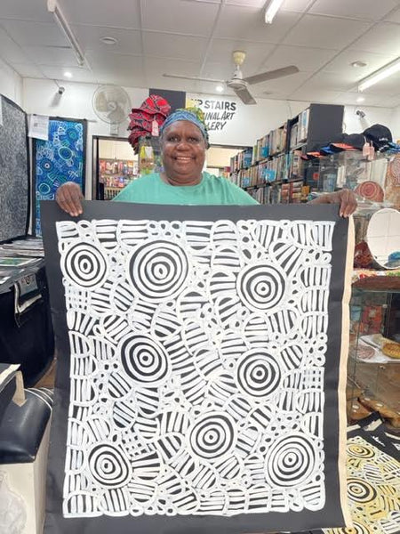 #291 Women's Body Design (Blk/Whte)  LOUISE NUMINA : Aboriginal Art: 93x103cm