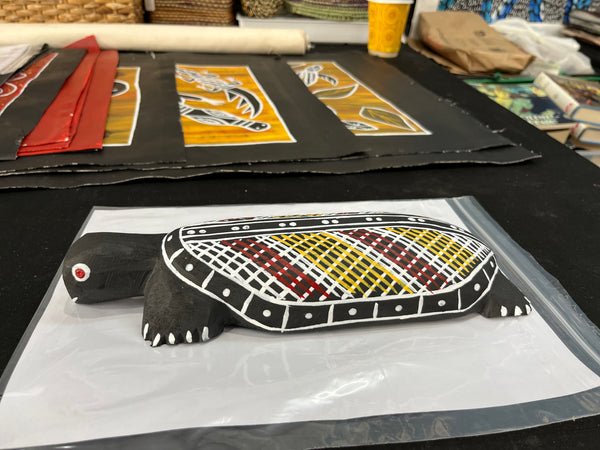 #145 Turtle Carvings - KENNY REID: Aboriginal Art: 28 x 9 x 5cm