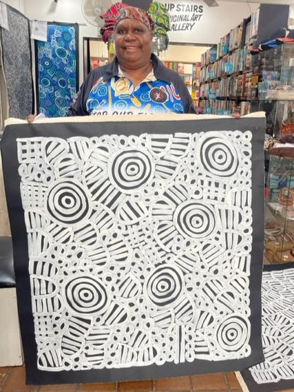 #277 Women's Body Design (Blk/Whte)  LOUISE NUMINA : Aboriginal Art: 95x88cm